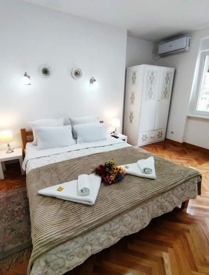 Palace Luxury Apartments The Heart Of Belgrad Exterior foto