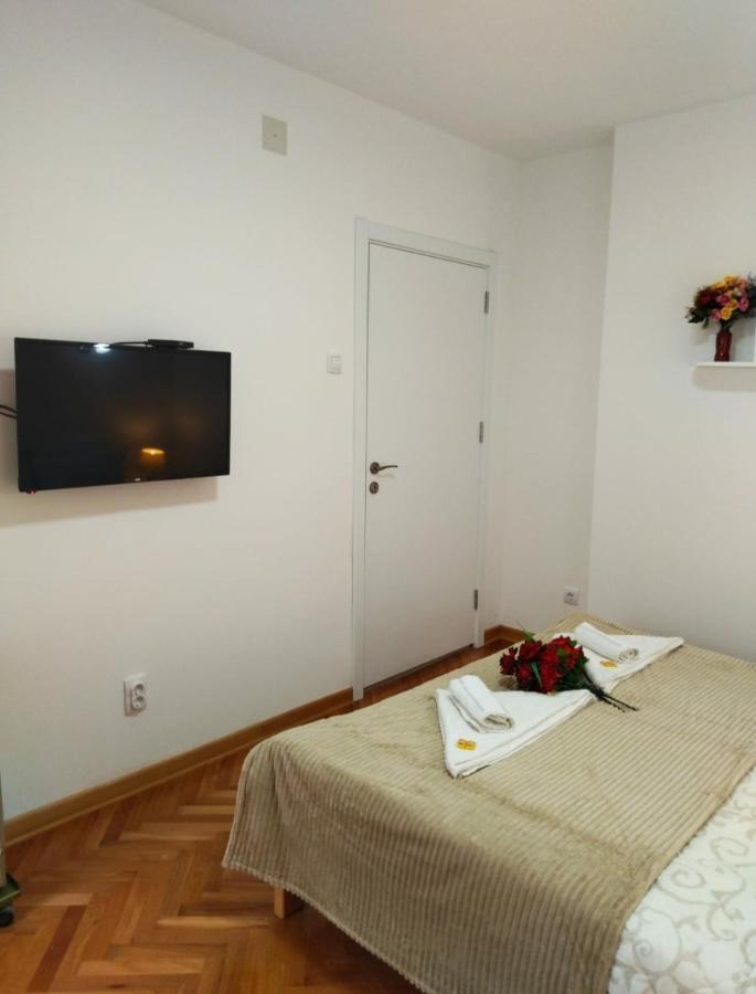 Palace Luxury Apartments The Heart Of Belgrad Exterior foto