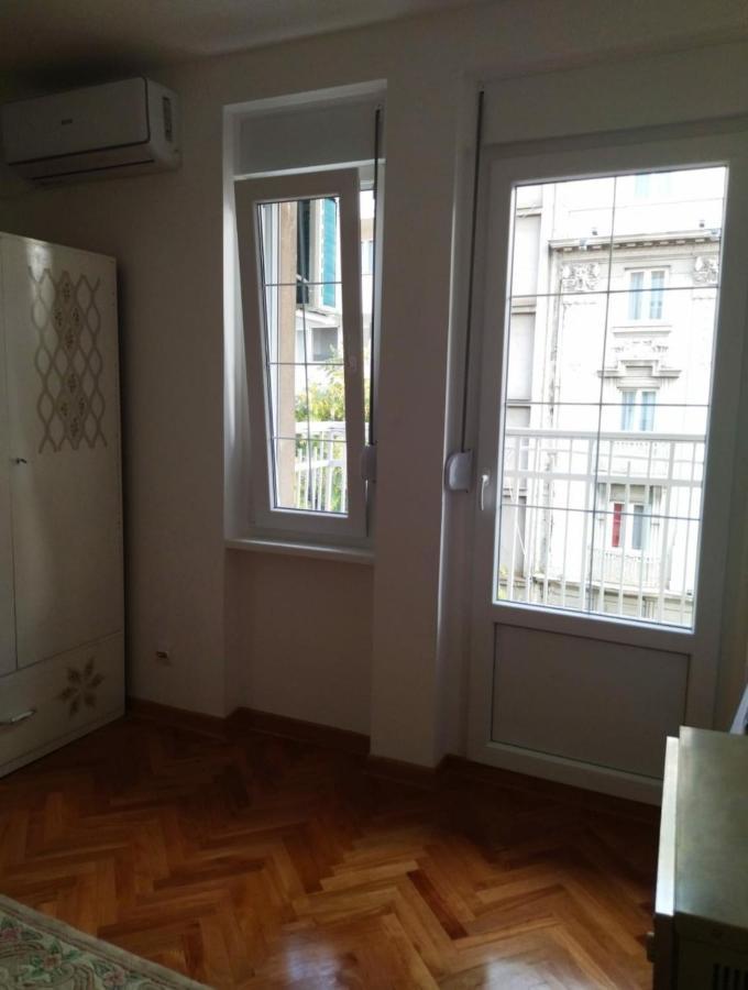 Palace Luxury Apartments The Heart Of Belgrad Exterior foto