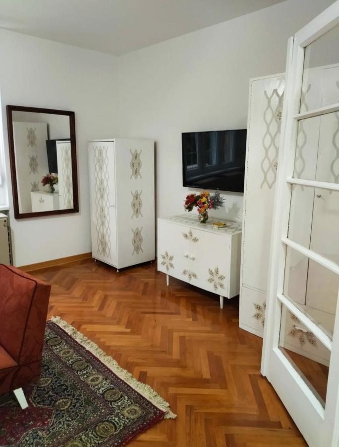 Palace Luxury Apartments The Heart Of Belgrad Exterior foto